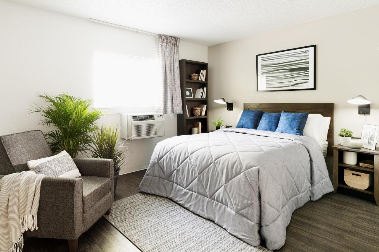 Intown Suites Extended Stay Jacksonville Fl St Johns Bluff Rd Eksteriør billede